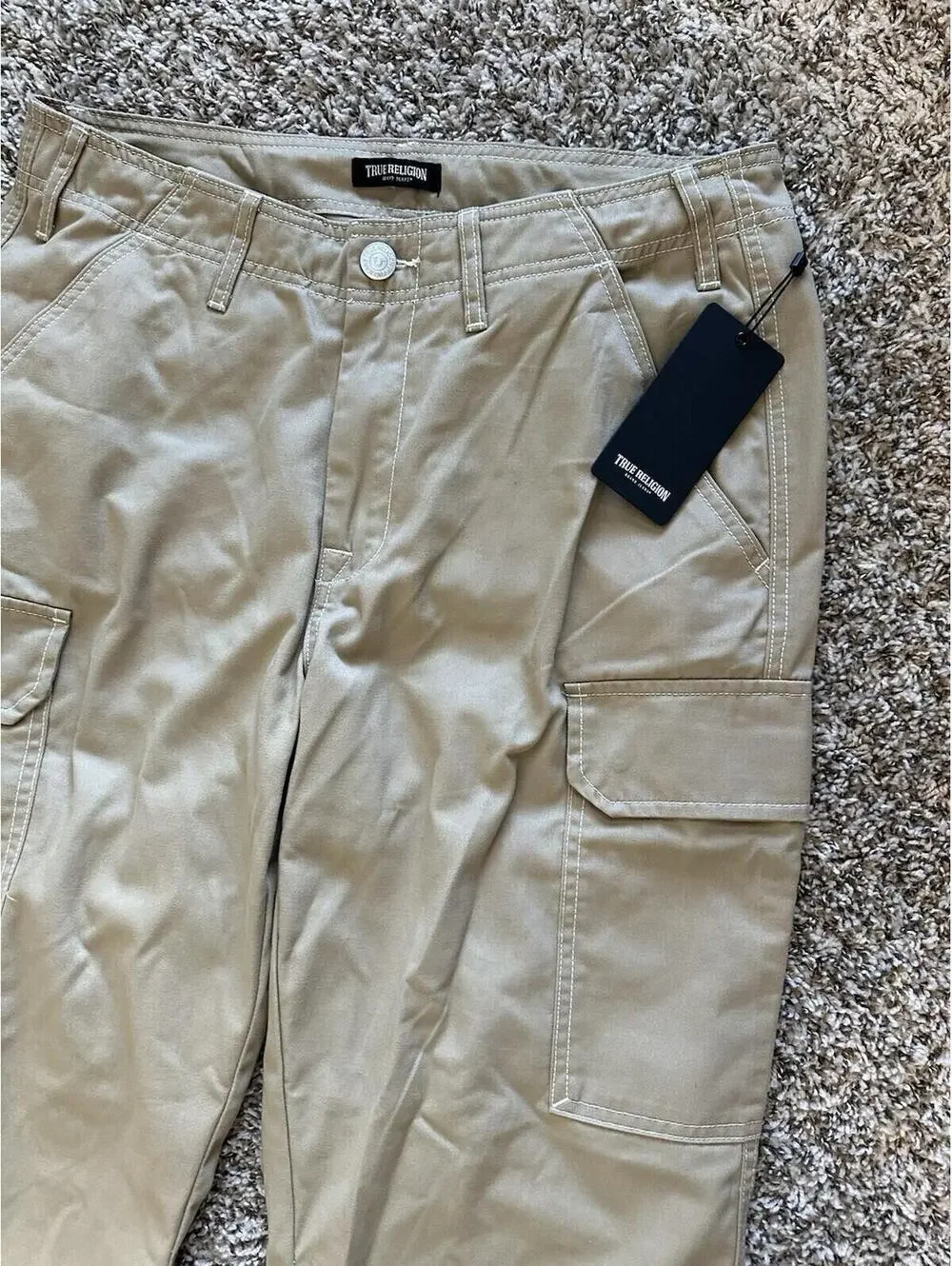 True Religion Men's Travertine Khaki Baggy Cargo Pants Size 32x32 NWT $159